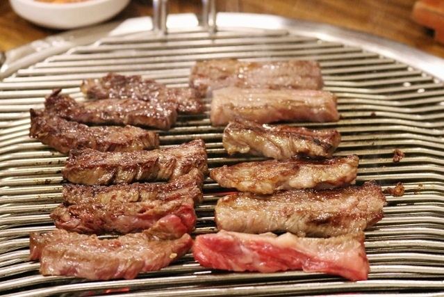 안양 인덕원 맛집 '김제한우', 내손동 한우전문점으로 맛집 등극