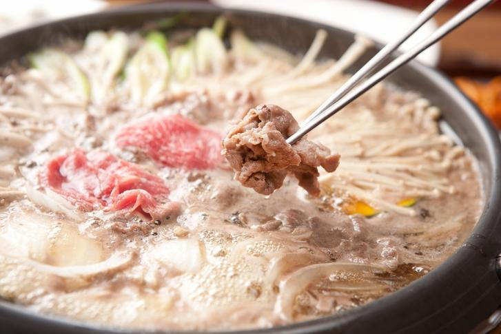 명절 스트레스를 확~ 덜기 위한 초간단 설 밥상! '떡만둣국 ·잡채·소불고기' 만드는 법