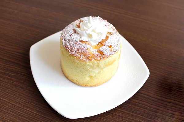 카페창업 '커피홀' 다양한 디저트메뉴로 가맹점 매출상승 노리다