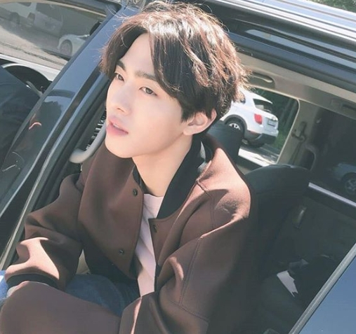 '남친짤 생성기' 안효섭, 김슬기 이어 박보영의 남자 된다…5살 연상연하 커플 벌써부터 '설렘'