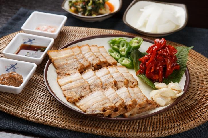 김치한점, 보쌈한점 겨울철 별미로 먹는 한국인의 대표적 야식 삼겹살 보쌈 만들기