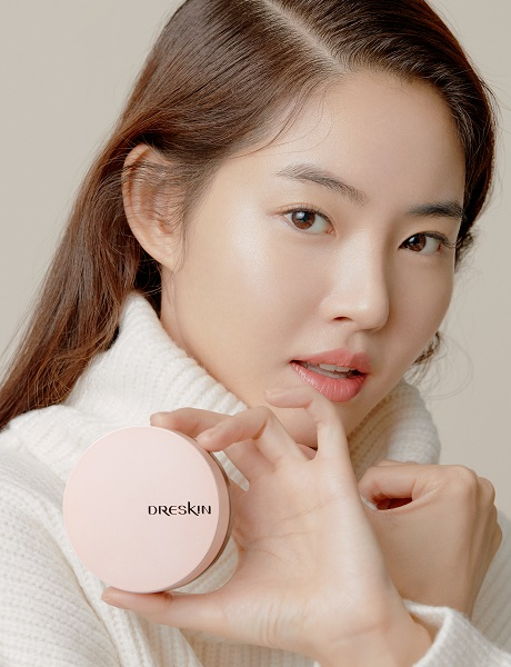 드레스킨, 밸런타인데이 맞아 '러블리 메이크업 할인대전' 진행