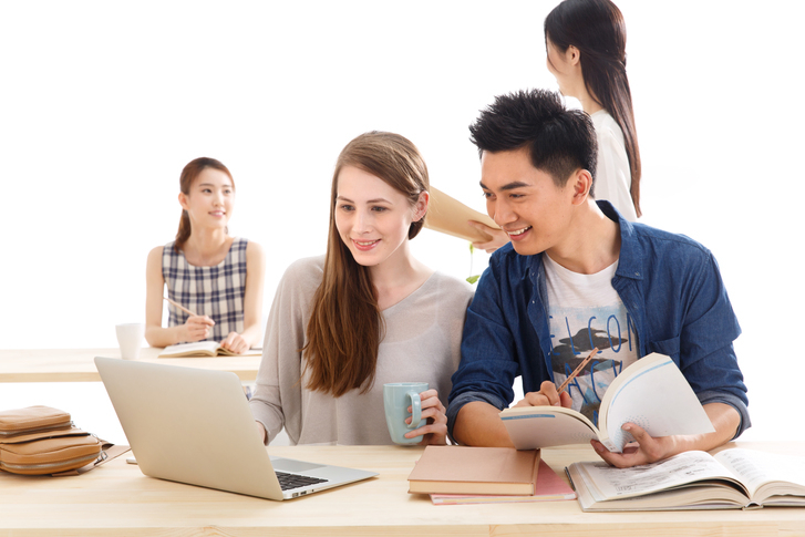 [졸업선물 추천] 졸업식 꽃다발과 함께 주면 좋은 졸업선물은?