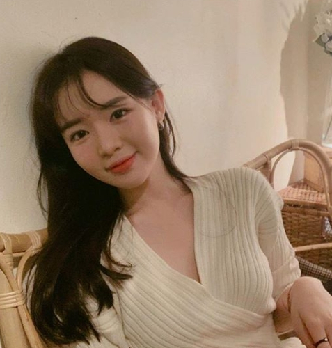 '연애의 맛' 김진아 인스타 최근 근황, "나 요새 화가 많아졌어 왜 많아졌지" 고민에 팬들 응원 봇물...나이-직업-학력은?