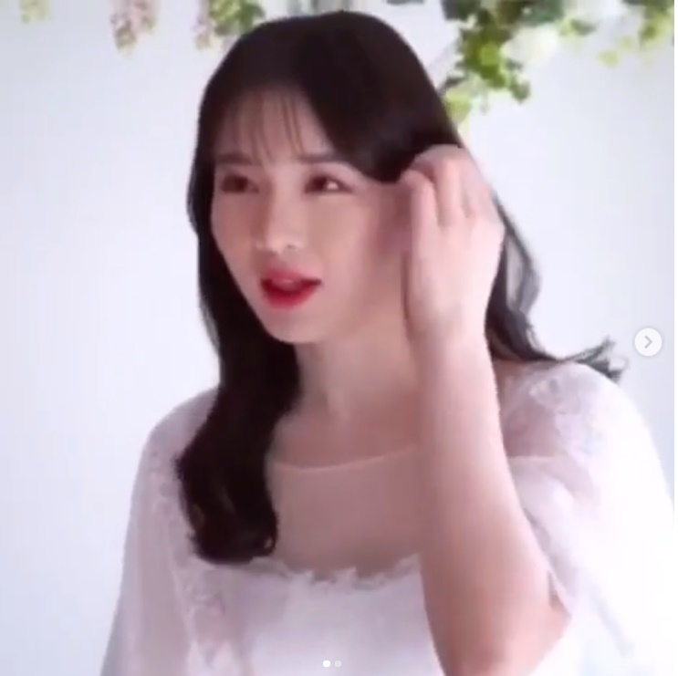연애의 맛 김정훈♥김진아 "가만보니 김소현 닮은 꼴?" 결혼식 연상시키는 웨딩드레스 입은 자태 '깜찍해'