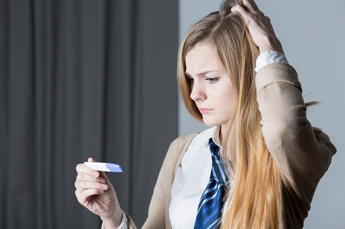 임신 초기증상 의심·생리 안하는 이유? 편의점 임신테스트기(임테기) 사용시기·사용법·정확도까지