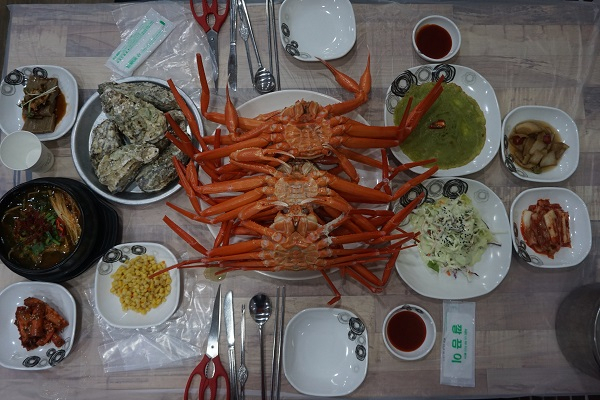 주말 가까운 춘천여행, 여행의 마무리는 춘천대게 홍게좋은날에서 푸짐하게 즐겨보자