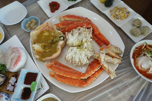 겨울 일출 여행 명소 속초, 여행의 마무리는 고성맛집 비치대게에서