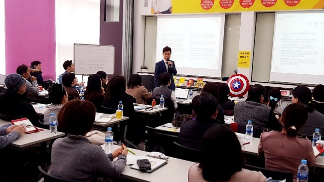 한책협 64기 안명숙 작가∙65기 최정남 작가, 출판사 원고 투고 후 10분만에 계약 성공