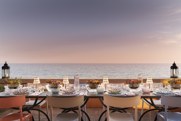 한국가구 독점 수입 Kartell  디자인 가구 ' 플래그십 스토어 이전 오픈