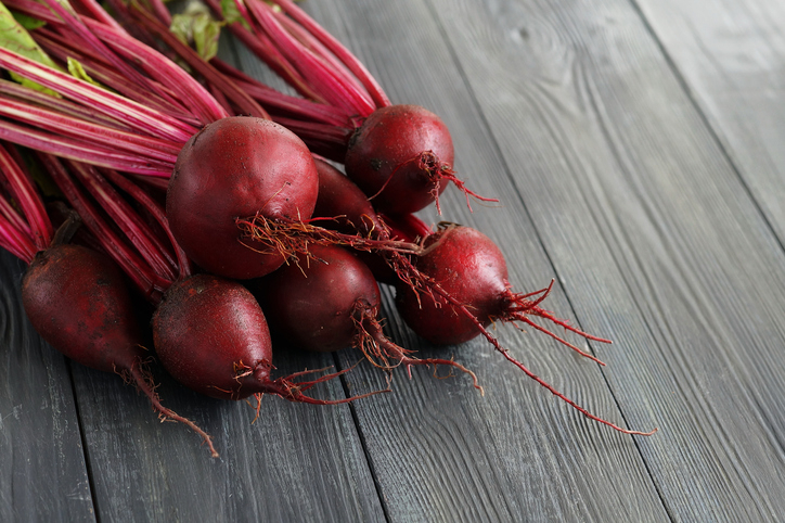 [염증에 좋은 음식] 레드비트즙 효능, 뛰어나지만 '독성'으로 부작용도 발생… 올바른 레드비트 복용법은?