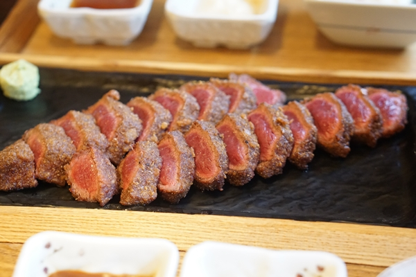 부천역맛집 '고베규카츠' , 미니화로에서 직접 익혀서 먹는 규카츠 선보여