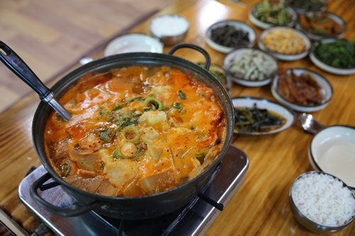 아산 온양온천 맛집 쌍둥이네매운탕 보양식