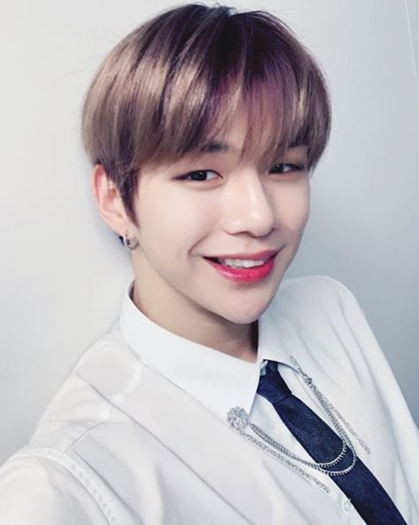 강다니엘, '컬러풀 다니엘' 무엇이기에 이렇게 화제?