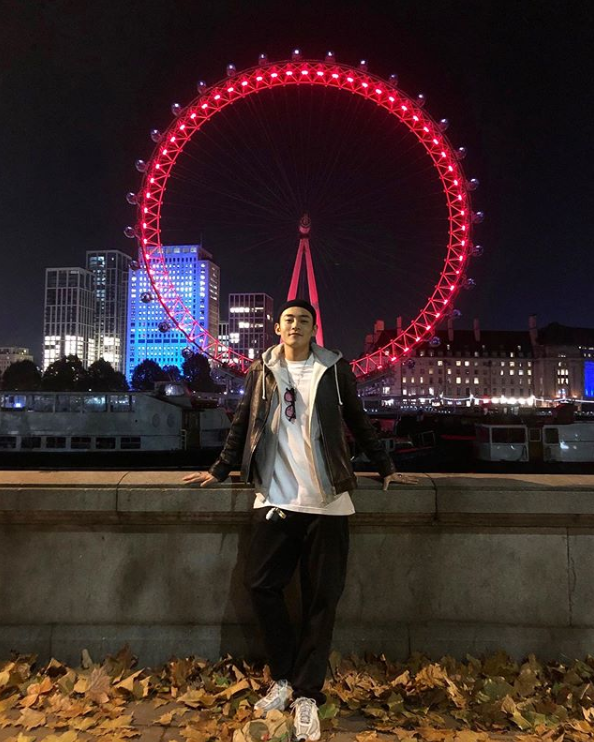 이승윤 매니저 강현석 최근 근황? 채무논란 휩싸이더니 영국에서 목격돼 '화제'